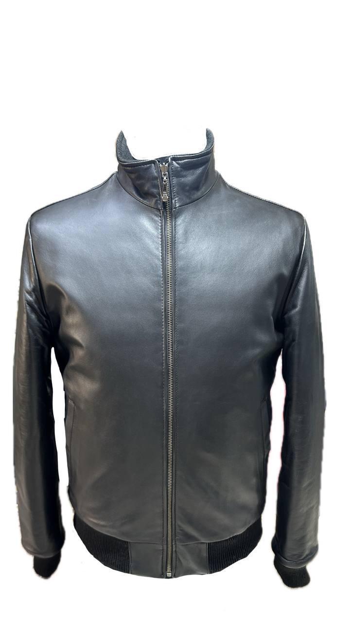 Men's leather product reference M-06