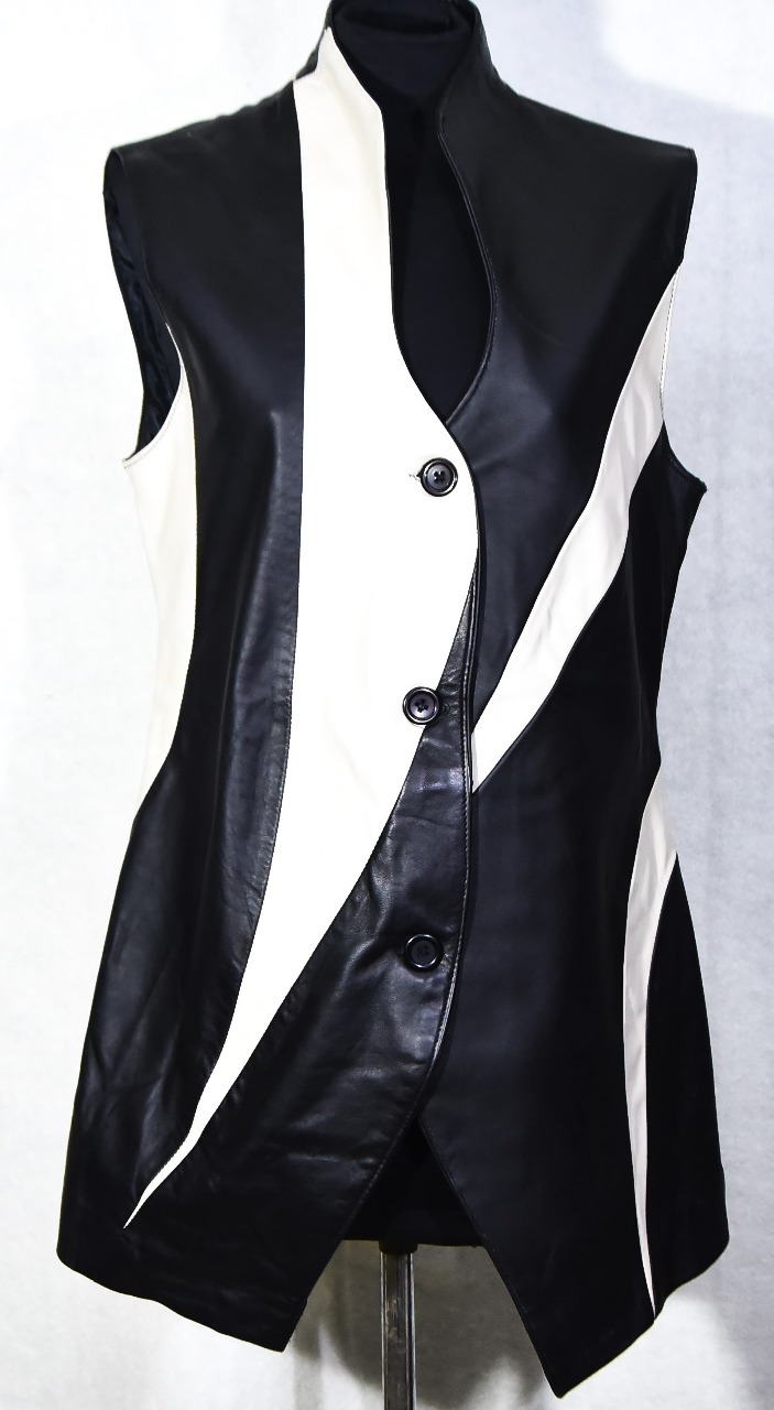 Women's leather product reference W-05